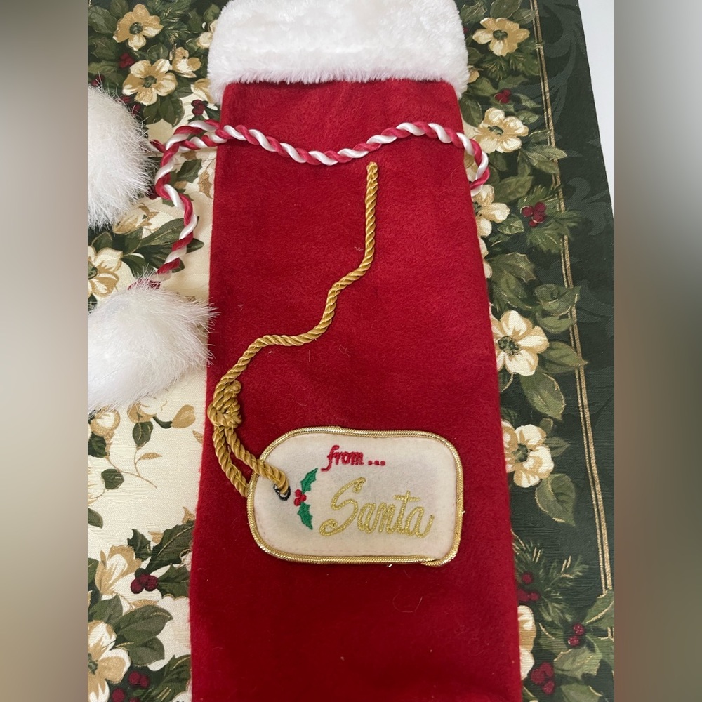NWOT Christmas Wine Gift Bag. Red “From Santa” Trimmed with White Faux Fur.